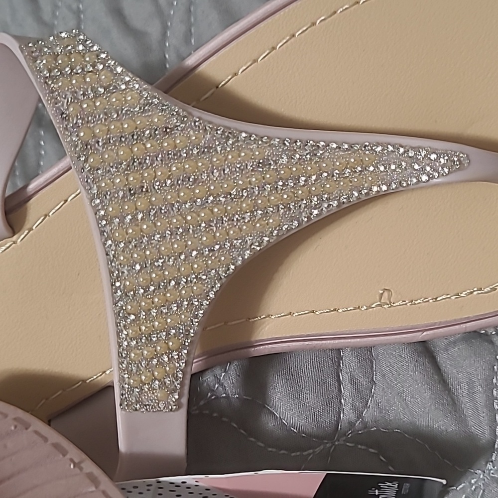 Chatties Cushioned Insole Rhinestone Thong Sandals - Picture 4 of 6